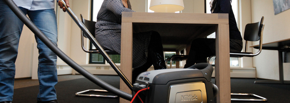 Bedrijfsschoonmaak Philips dienstverlening